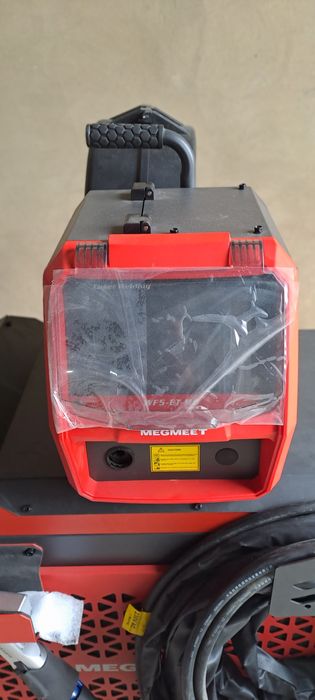 Лазерний зварювальний апарат 3 в 1