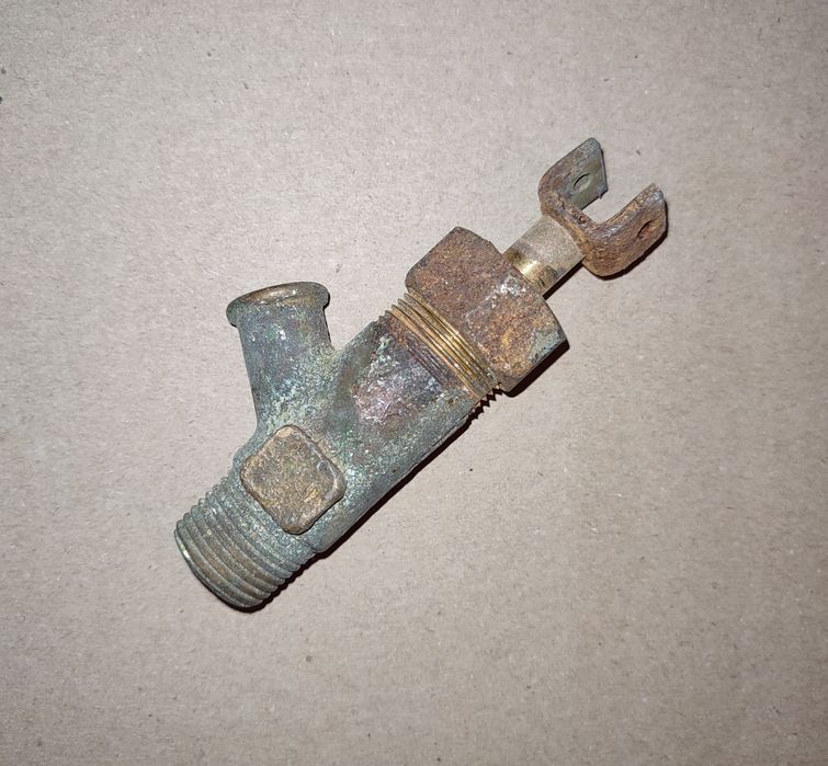 Кран блока цилиндров (ЗИЛ 130/131)