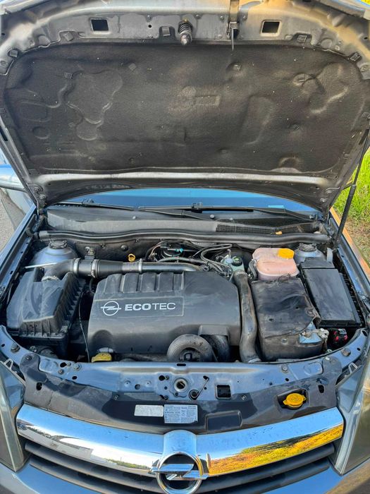 Opel astra gtc 1.3