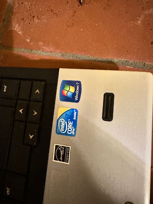 Laptop hp elitebook 8560 pro