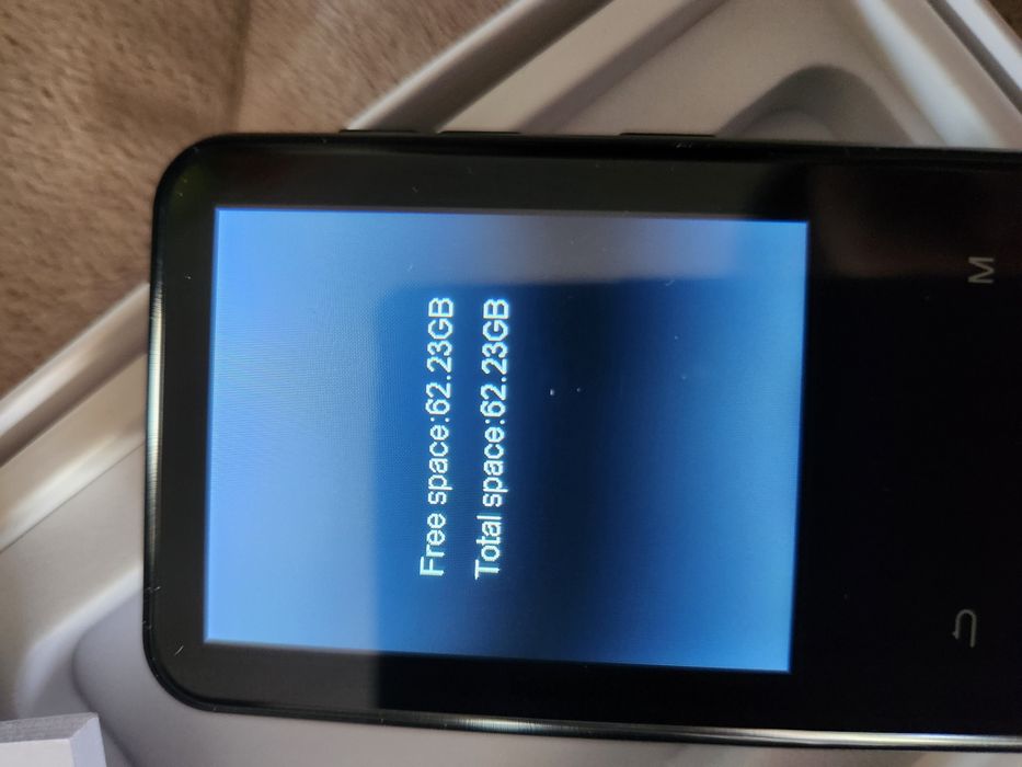 MP3 e MP4 novo 64 gigas