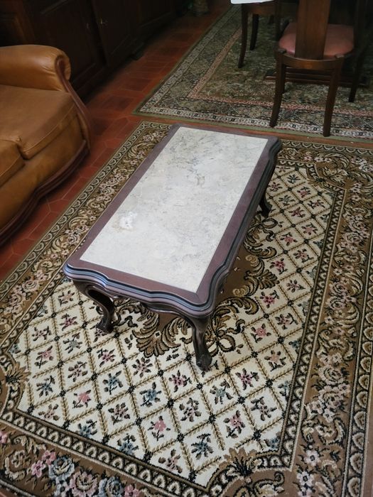 Mesa de centro cadeira bau cristaleira e movel