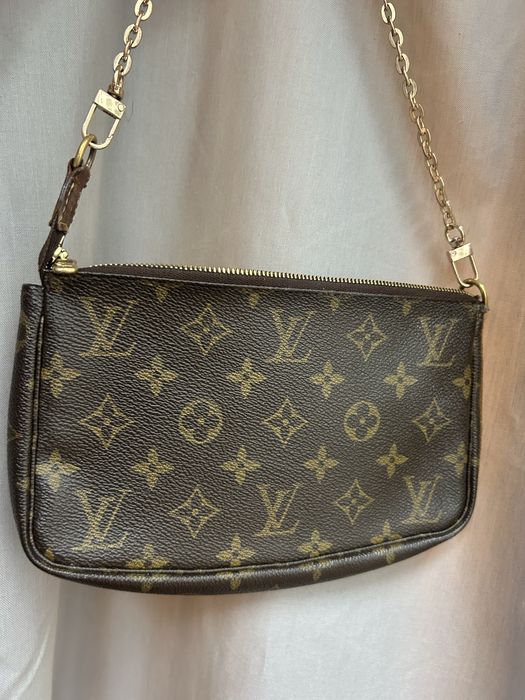 Louis Vuitton Pochette Bag