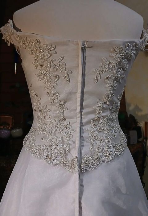 Vestido de Noiva Encantador