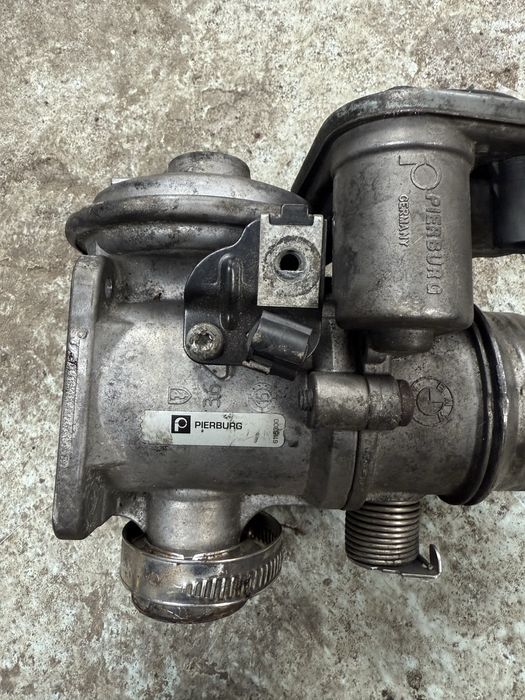 Przepustnica klapa gasząca bmw e60 e61 e90 m57 m47 520d 525d 530d 535d