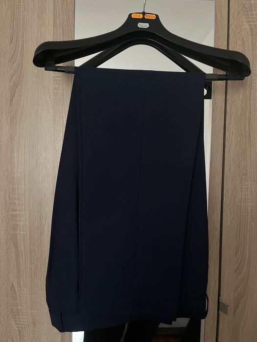 Garnitur męski ze spodniami