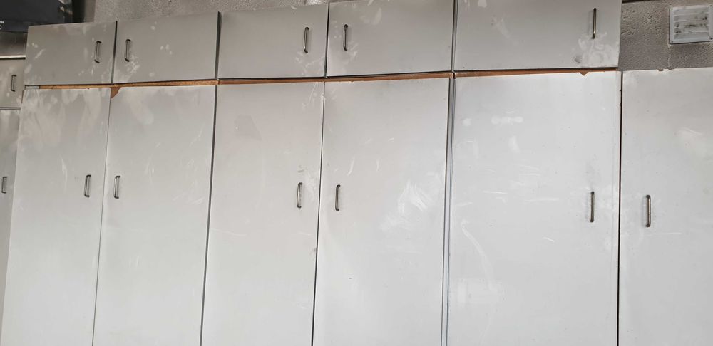 Doação azulejos,  mosaicos,  madeiras,  portas e móveis