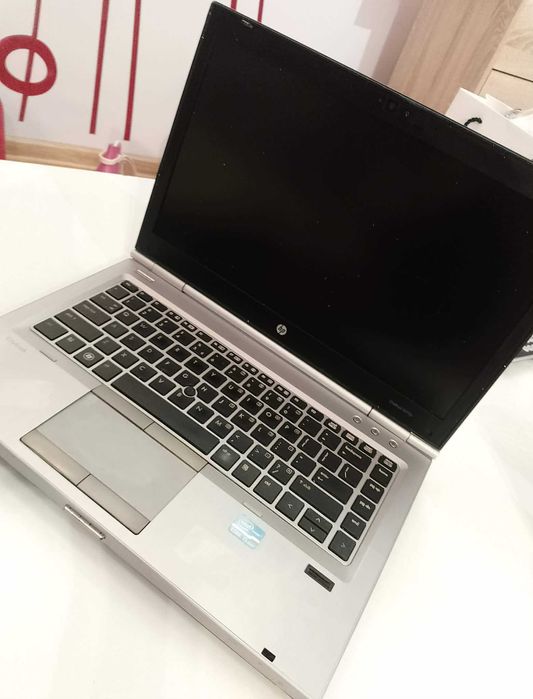HP EliteBook 8470p – 16GB RAM, SSD 250GB , i5 , Gotowy do pracy