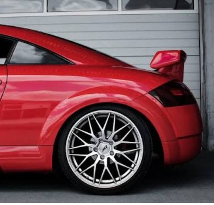 Felgi 19 AEZ Crest 5x112 ZIMA Audi Mercedes VW  Seat Skoda 245 45R19 Pirelli