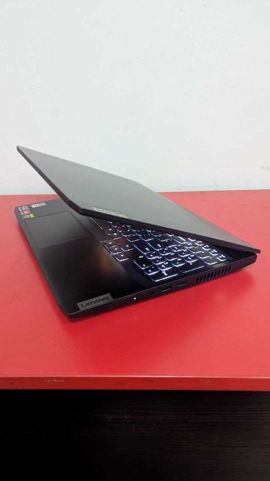 Ноутбук Lenovo Ideapad Gaming 15ACH6 AMD RYZEN 5 5600H / RTX 3050