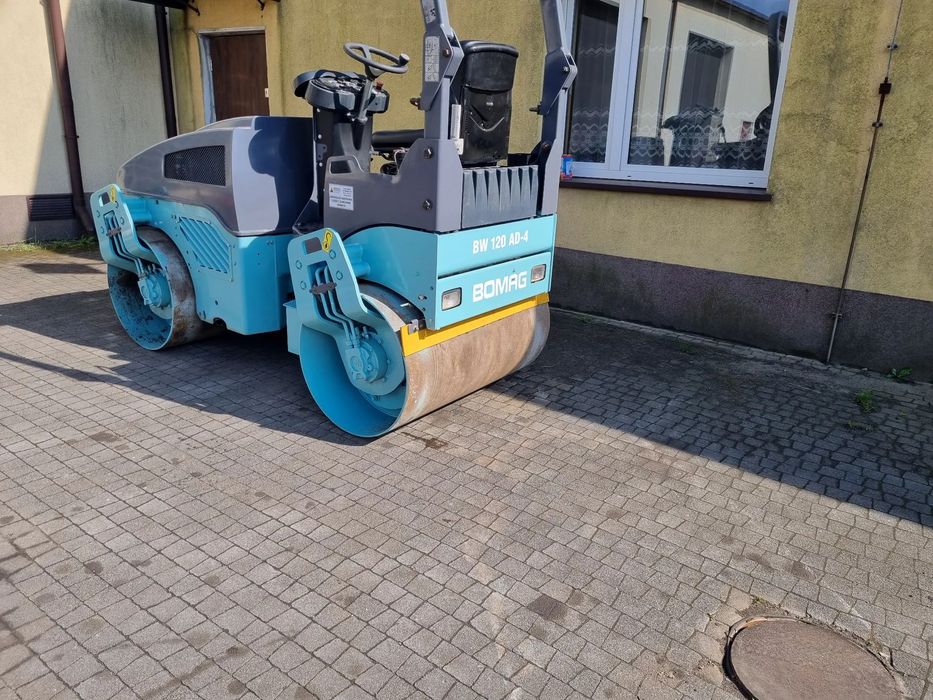 Bomag BW 120 AD-4  Bomag BW 120 AD-4, 462mtg
