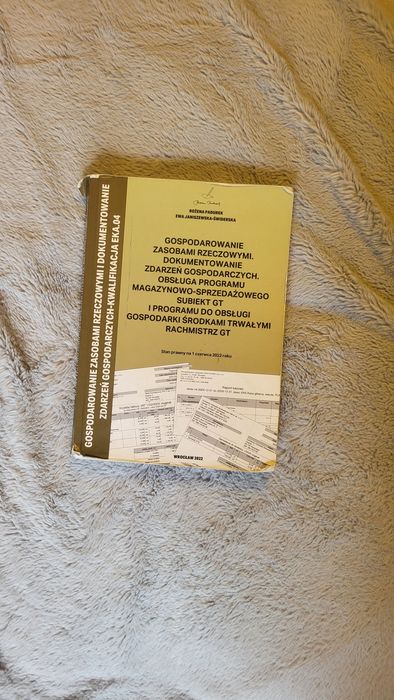 Gospodarowanie zasobami rzeczowymi Padurek  2022