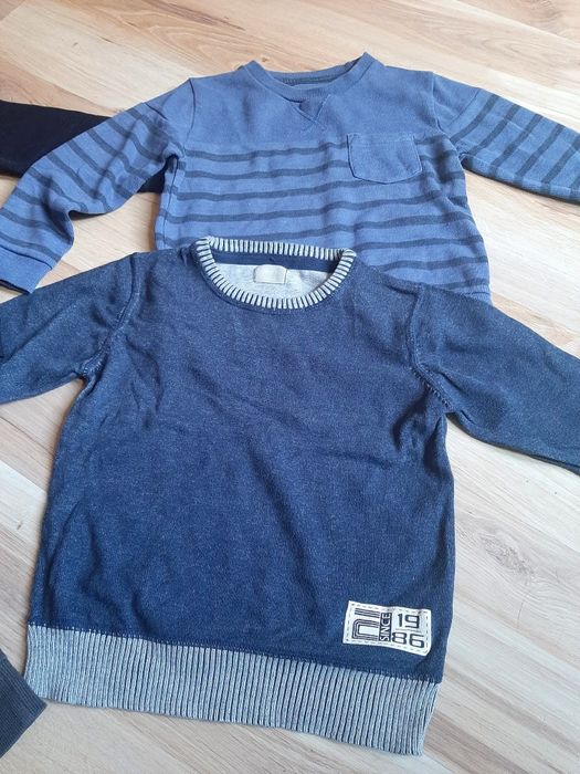 Bluza,bezrękawnik,sweterki 110