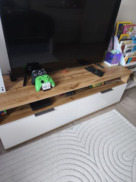 Szafka RTV Zele Black Red White