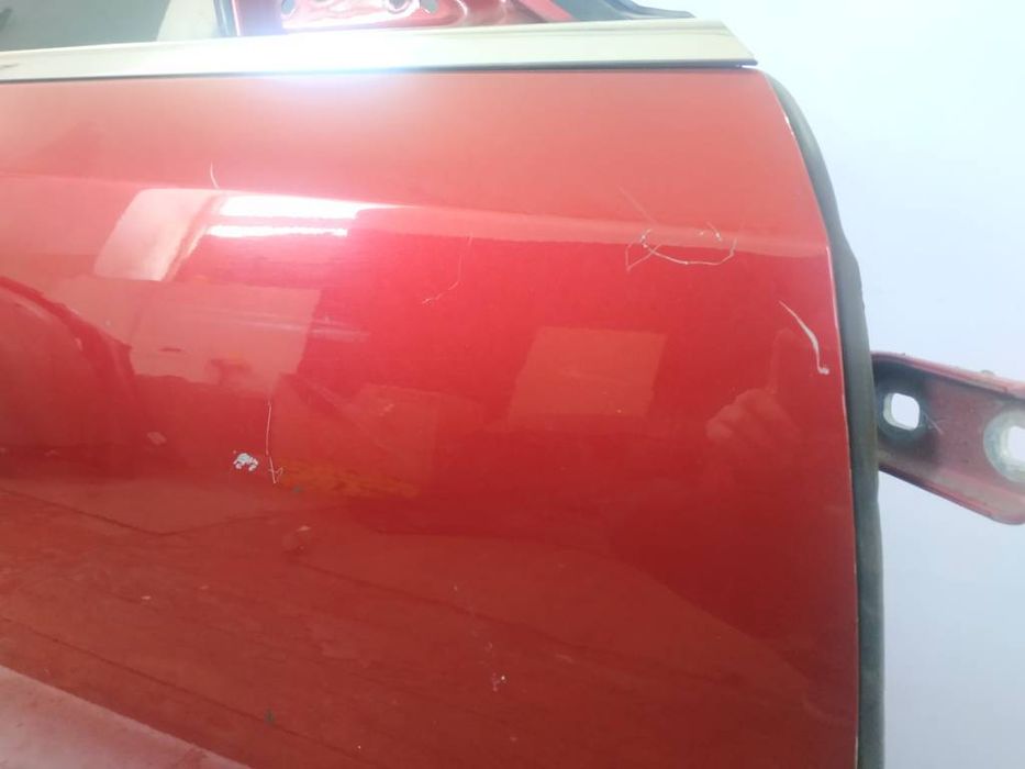Двері передні права Cadillac CTS 2008-2014 15880690
