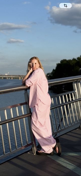 Костюм жіночий літній в смужку