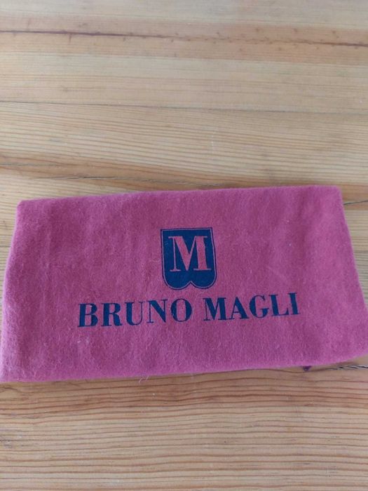 Sapatos Bruno Magli