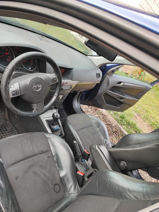 Opel Astra h 1.8 lpg
