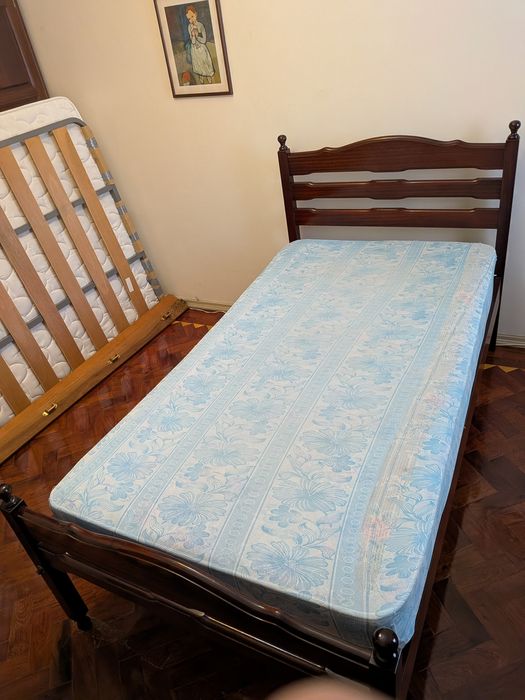 Cama com colchão