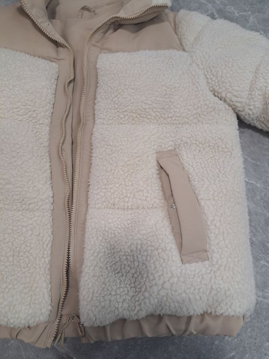 Куртка двохстороння.