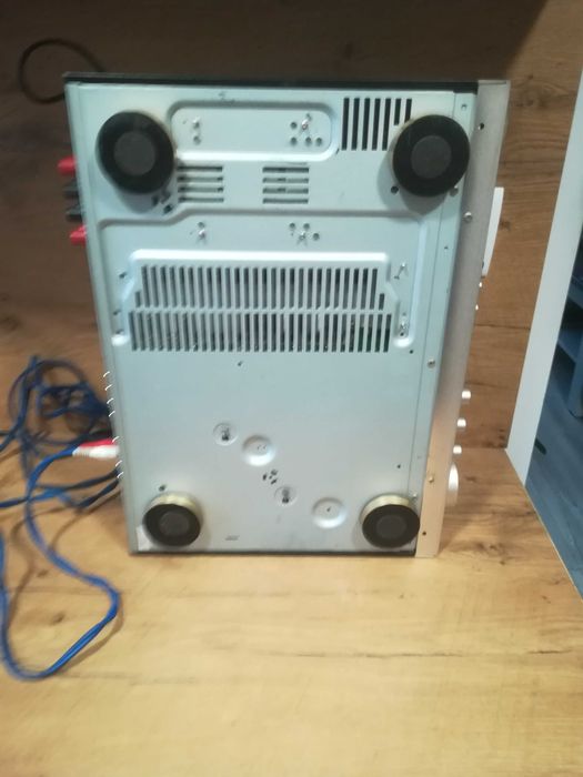 Wzmacniacz Harman Kardon HK 620