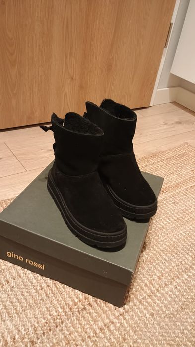 Botki zamszowe Gino Rossi