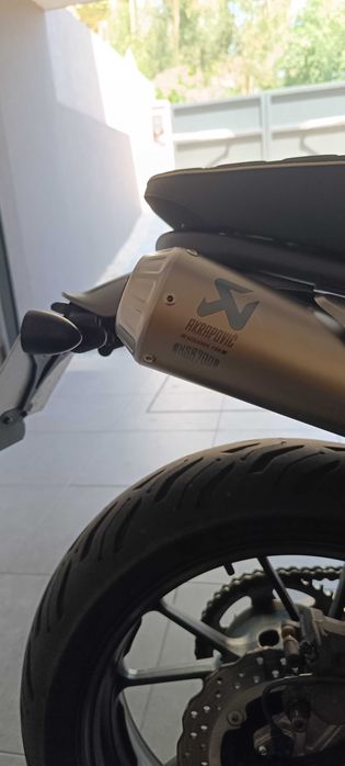 Yamaha Xsr 700...