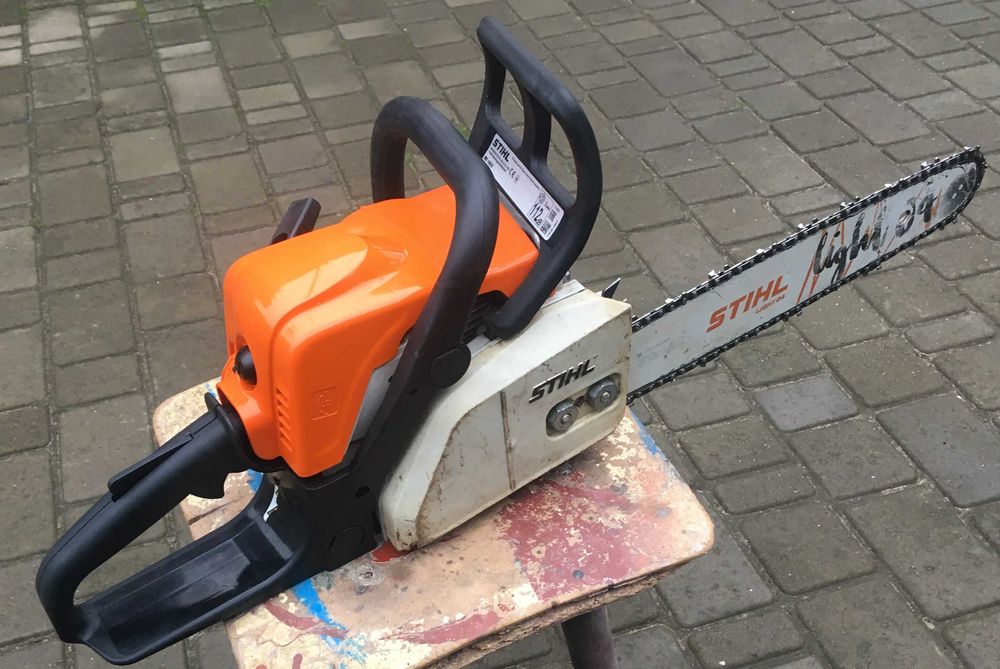 STIHL MS 180                  .