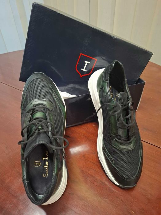 Sapatilhas Suits Inc