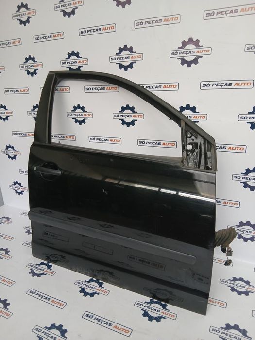 PORTA FRENTE DIREITA PRETO VOLKSWAGEN POLO 1.2 12V ANO: 2009