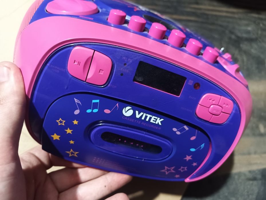 Музыкальный центр колонка магнитола  Vitek WX-4001 MS