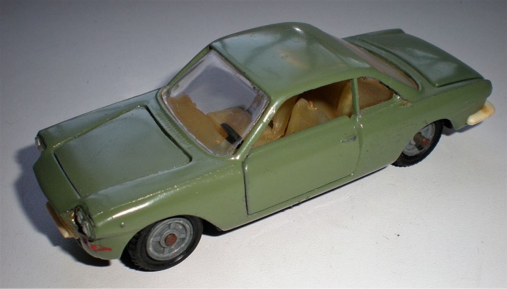 Игрушка машинка - масштабная модель Fiat-siata 1500, 1:43, СССР.