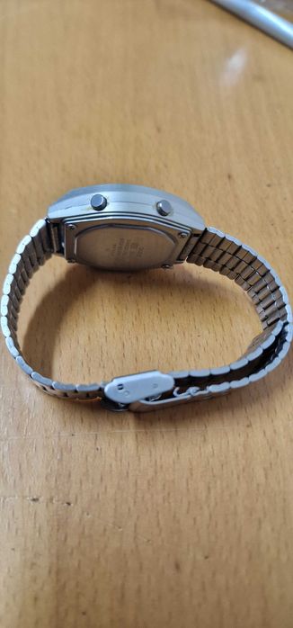 CASIO Vintage B640 WDG- 7DF