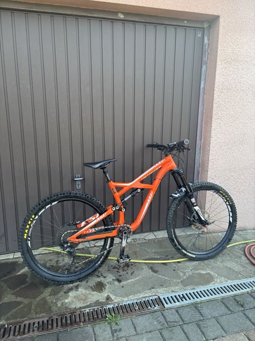 Specialized Enduro Comp 27.5 | RockShox Pike | Fox Float | SRAM