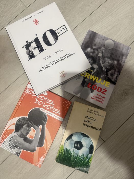 ŁKS- książki (piłka nożna, siatkówka, koszykówka)