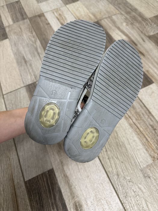 Шкіряні анатомічні tutubi босоніжки боссоножки кожаные ориопедичні