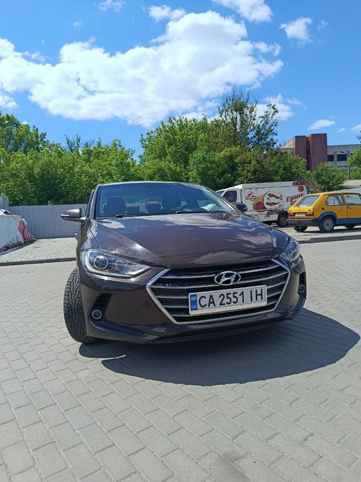 Продам Hyundai Elantra 2018