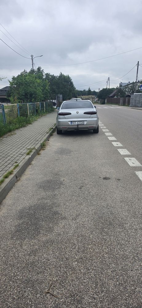 Alfa Romeo 166
