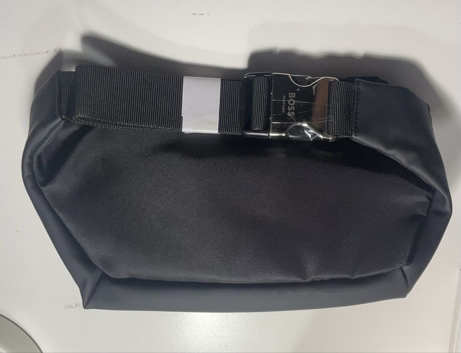 Nowa nerka saszetka torebka męska Hugo Boss