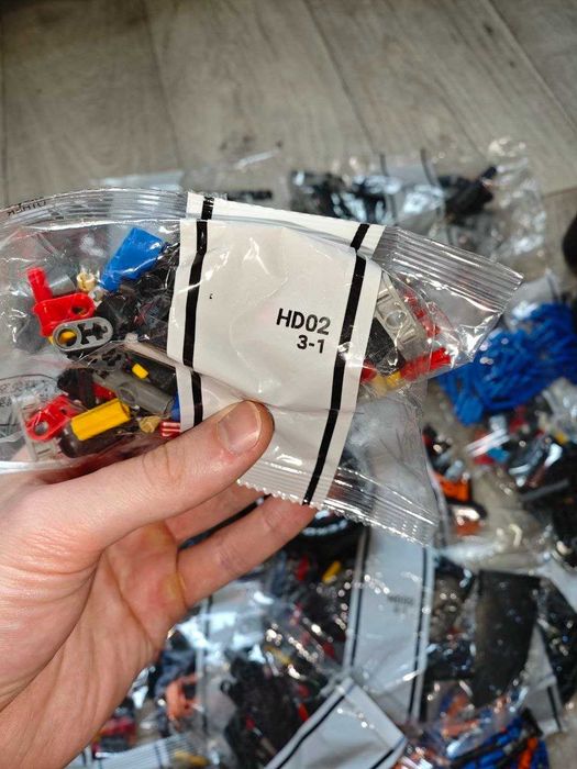 Конструктор Lego McLaren MCL39 F1 (42228) китай. Гоночный болид. 2026