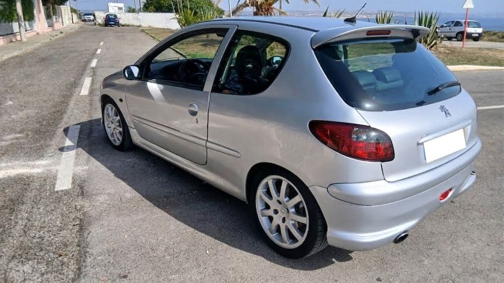 Peugeot 206 1.6 HDI S16 — photo 4