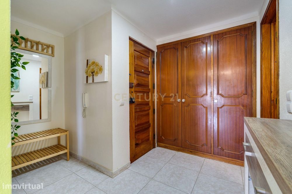Apartamento T1 a 800m da Praia dos Salgados — Guia, Albufeira