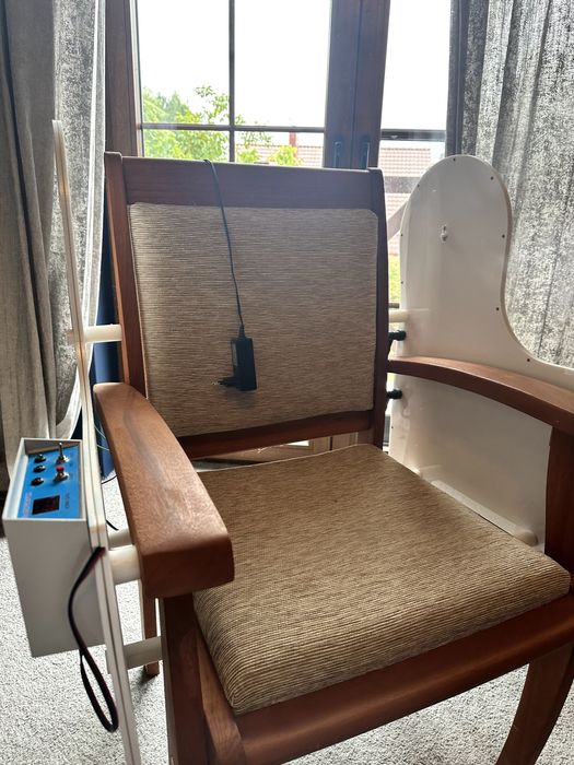 Krzesło Lakhowsky'ego -   Generator WN  - od Jana Taratajcio