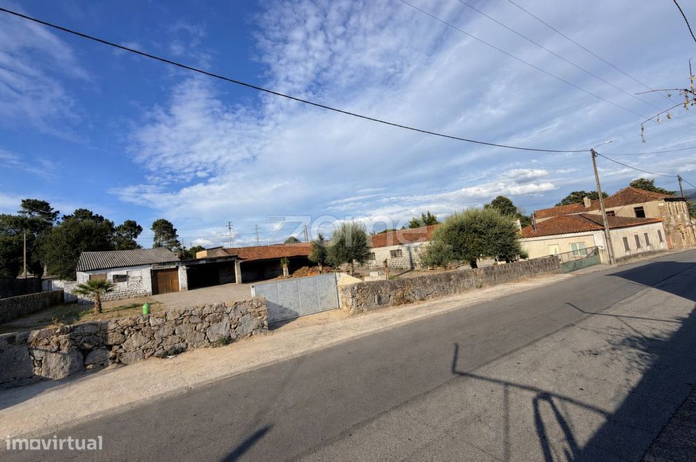 Land Plot for Construction of a Single-Storey Residential Property in Soutelo, Vila Verde