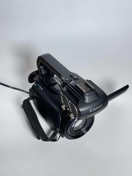 Canon XA10 – Câmara de Vídeo Profissional Full HD