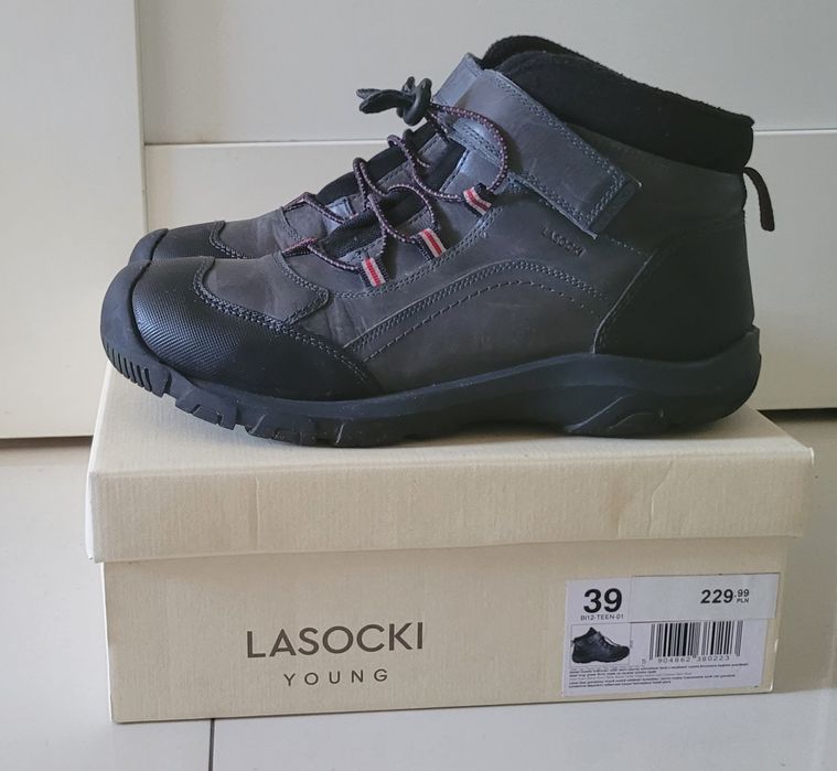 Buty skórzane chłopięce zimowe trzewiki Lasocki Young r.39
