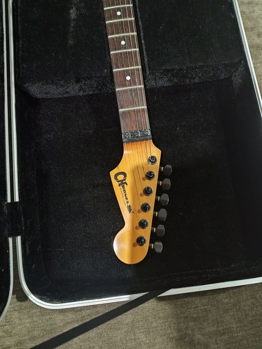 Guitarra Charvel DK-SH made in Japan