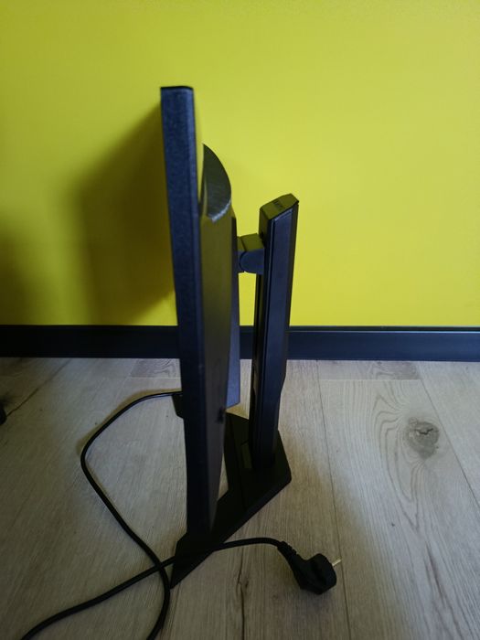 Sprzedaję Monitor G24F2