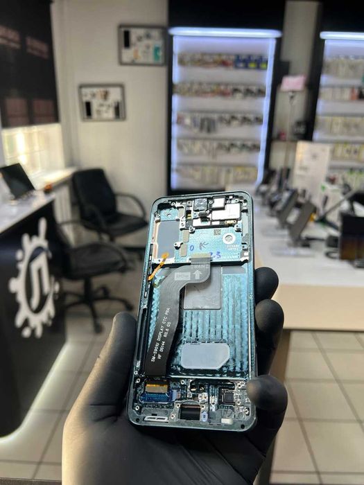 Дисплей (модуль) оригінал Samsung S22/S22+/S22Ultra (деталі в описі)