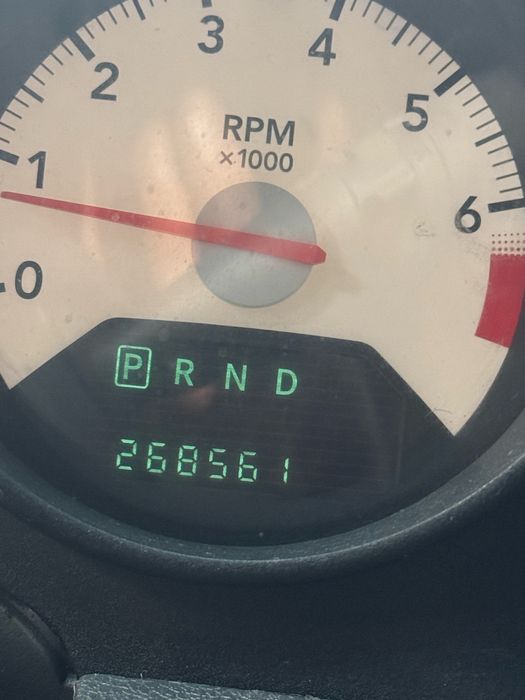 Додж калібер 2,0 газ/бензин торг